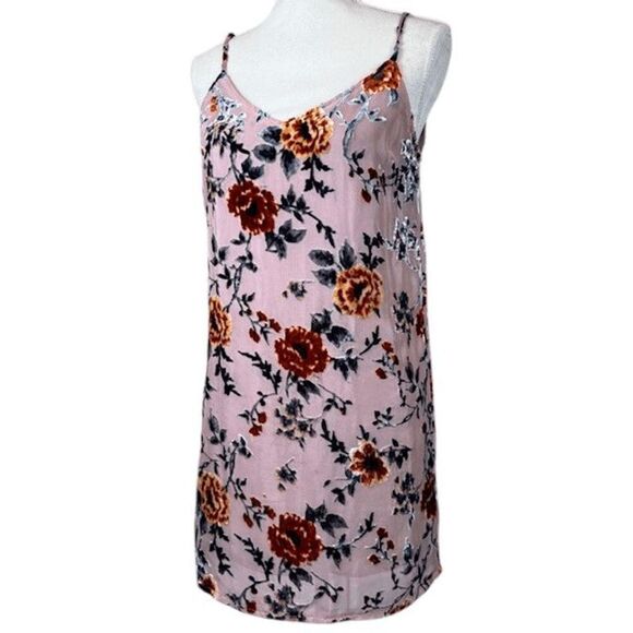 L.A. Hearts Burnout Sheer Slip Dress with Velvet Floral Print Pink Size XS - Picture 2 of 13